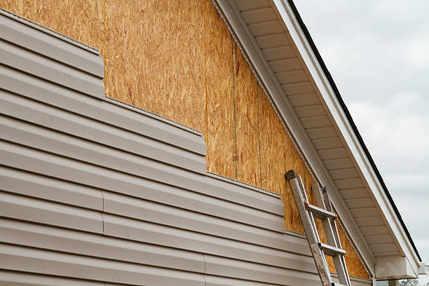 24/7 Emergency Storm Damage Siding Repair experts in Clarksburg, OH